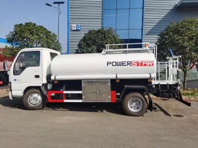 Japan I Suzu 5000 Liter Edelstahl-Wassertransportfahrzeug zu verkaufen